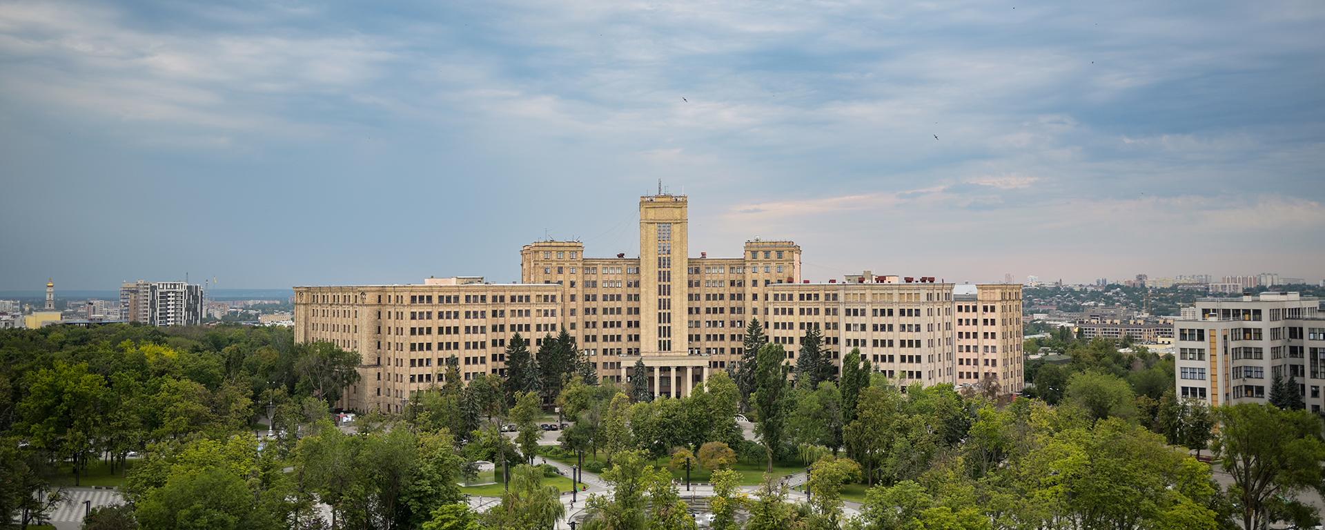 Університет, фото Михайло Проценко